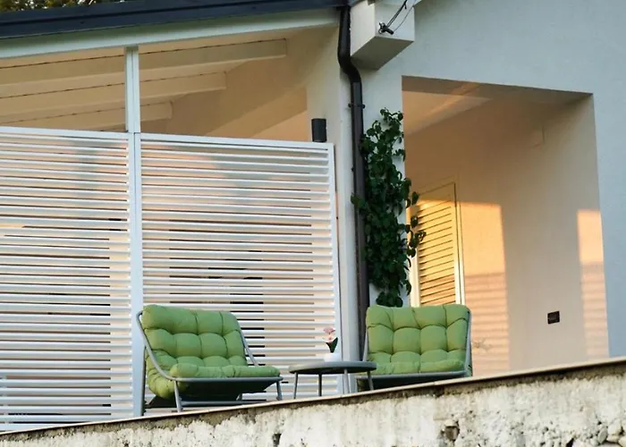 Linza Cozy * 地拉那