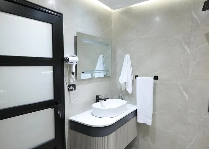 Linza Cozy 别墅 地拉那